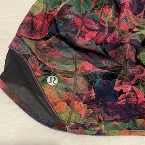 Lululemon Multicolor Hottie-Hot Shorts size 12